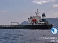 Танкер за нефт/химикали за продажба
