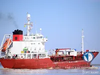 Танкер за нефт/химикали за продажба