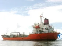 Танкер за нефт/химикали за продажба