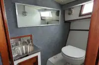 Работни лодки за продажба