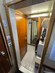 Контейнеровоз за продажба