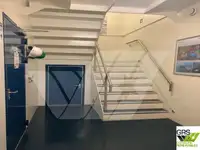 Плаващ хотел за продажба