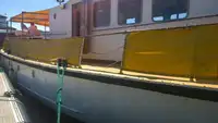 Круизен кораб за продажба