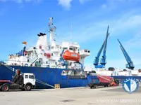 Хладилен кораб за продажба