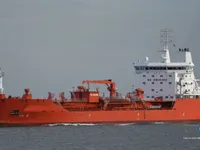 Танкер за нефт/химикали за продажба