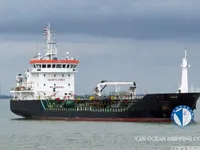Танкер за нефт/химикали за продажба