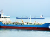 Танкер за нефт/химикали за продажба