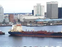 Танкер за нефт/химикали за продажба