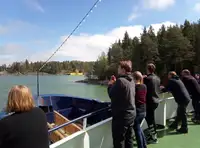 Круизен кораб за продажба