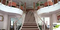 Круизен кораб за продажба