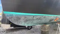 Круизен кораб за продажба