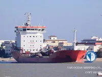 Танкер за нефт/химикали за продажба