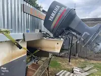 Катамаран за продажба