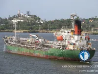 Танкер за нефт/химикали за продажба
