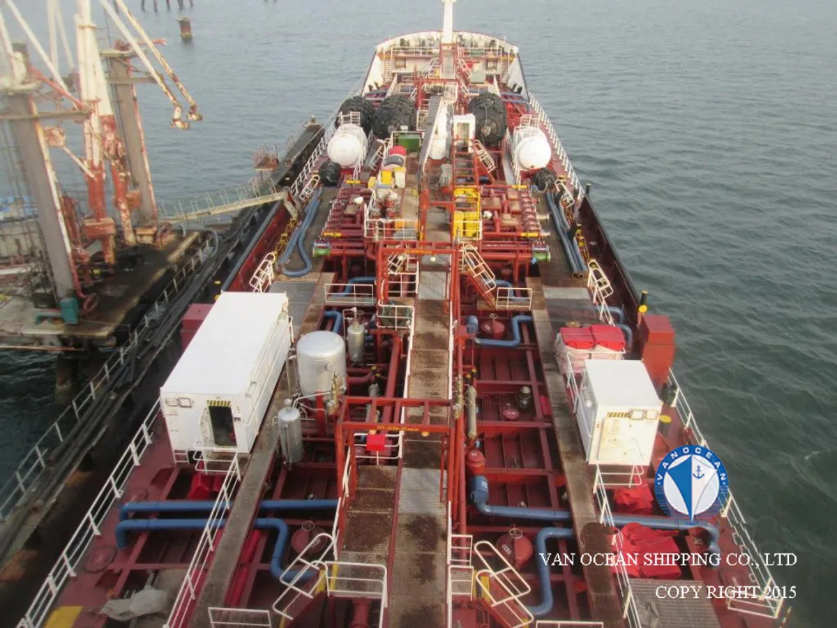 Танкер за нефт/химикали за продажба