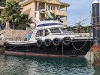 Trawler за продан