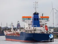 Танкер за нефт/химикали за продажба