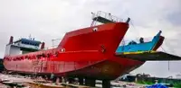 Десантен кораб, танкер за продажба