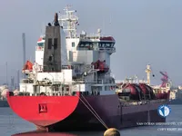 Танкер за нефт/химикали за продажба