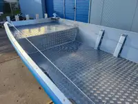 Работни съдове за продан