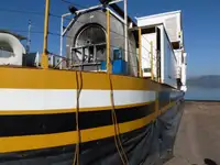 Баржа за продажба