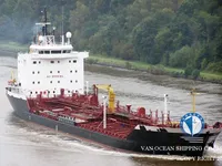 Танкер за нефт/химикали за продажба