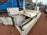 Кораб за проучване за продажба