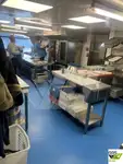 Круизен кораб за продажба