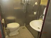 Хладилен кораб за продажба