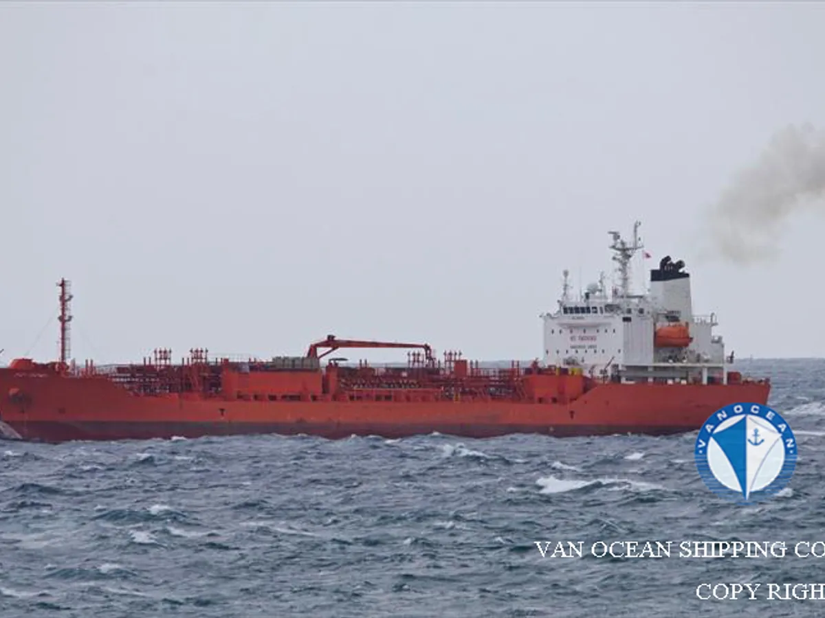 Танкер за нефт/химикали за продажба