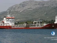 Танкер за нефт/химикали за продажба