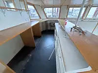 Круизен кораб за продажба