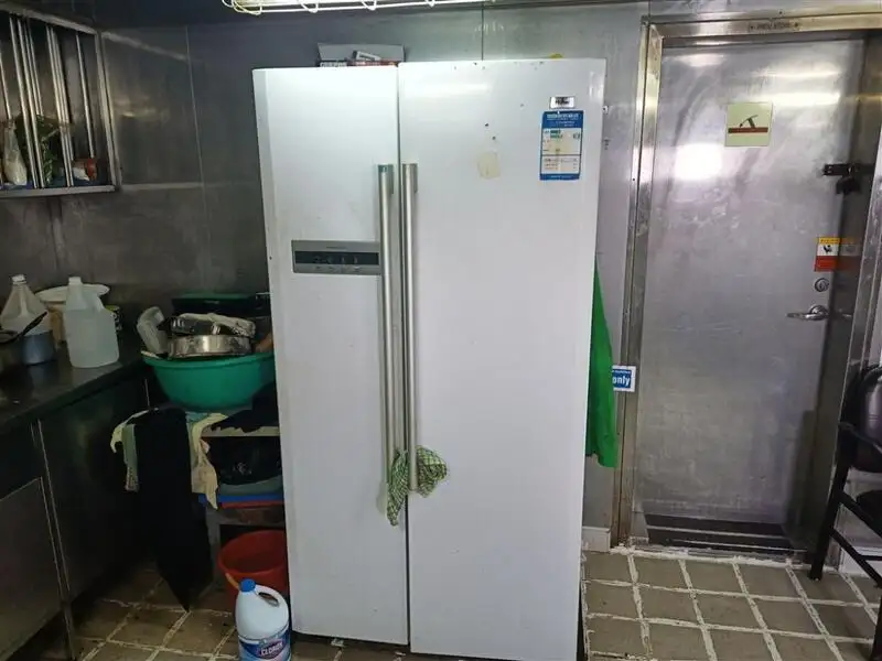Буксир за продажба