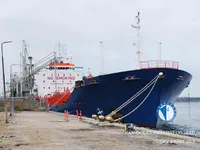 Танкер за нефт/химикали за продажба