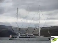 Круизен кораб за продажба