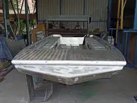 Работни лодки за продажба