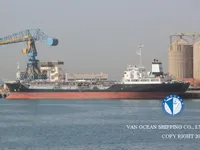 Танкер за нефт/химикали за продажба