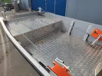 Работни съдове за продан