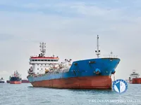 Танкер за нефт/химикали за продажба