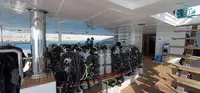 Круизен кораб за продажба
