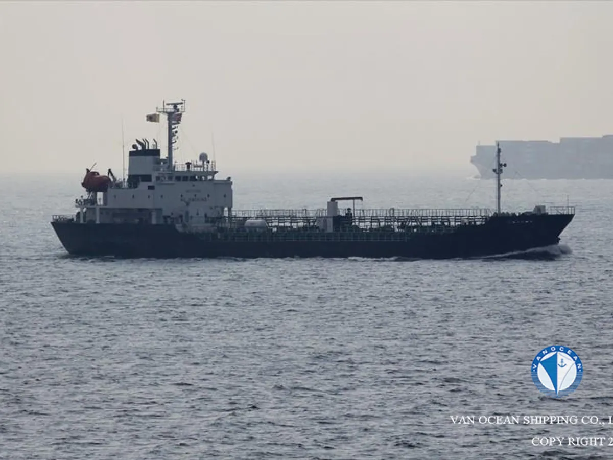 Танкер за нефт/химикали за продажба