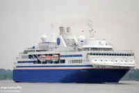 Пътнически кораб за продан