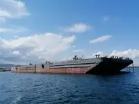 Баржа за продажба