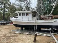 Trawler за продан
