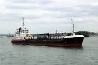 Oil/Chemical tanker за продан