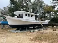 Trawler за продан