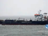 Танкер за нефт/химикали за продажба