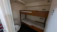 Кораб за проучване за продажба