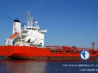 Танкер за нефт/химикали за продажба