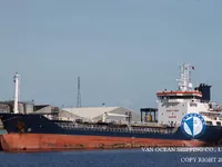 Танкер за нефт/химикали за продажба
